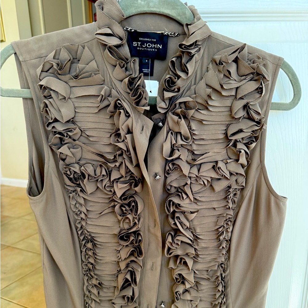 St John Boutiques Silk Blouse Size 8